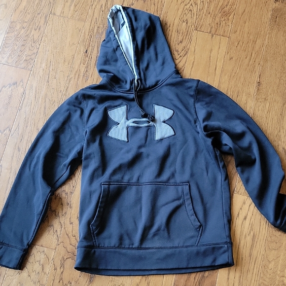 Under Armour Other - Under Armour Black Hoodie with Gray Logo